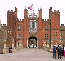 Hampton Court Gatehouse